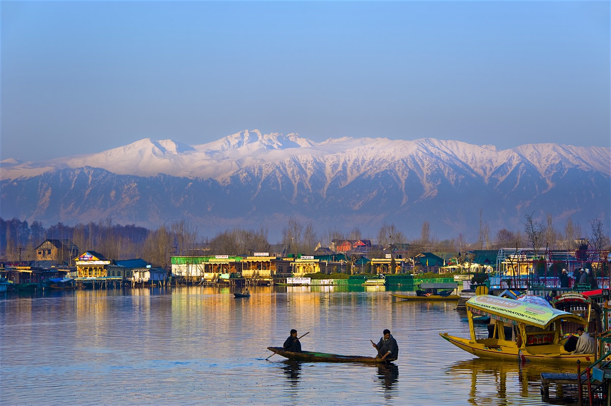 Day 1: Arrive in Srinagar
